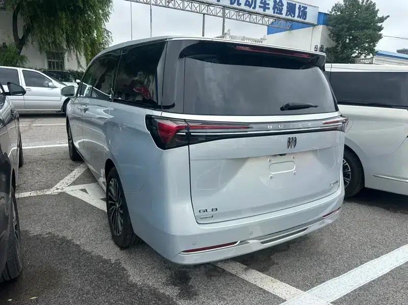 Buick GL8 PHEV 2025 Land Cruiser 1.5T Premium Edition — миниатюра 4