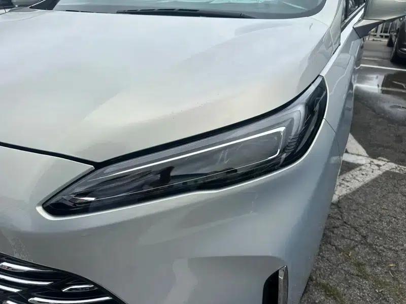 Buick GL8 PHEV 2025 Land Cruiser 1.5T Premium Edition — миниатюра 7