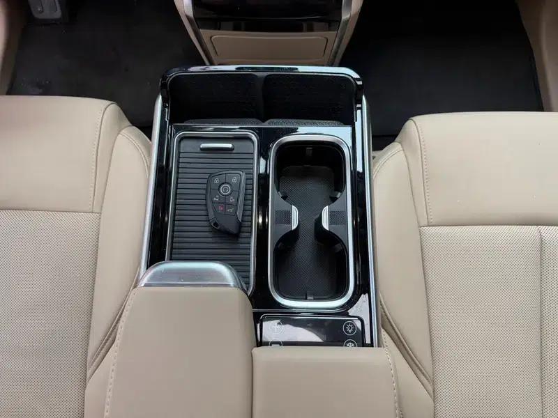 Buick GL8 PHEV 2025 Land Cruiser 1.5T Premium Edition — миниатюра 20