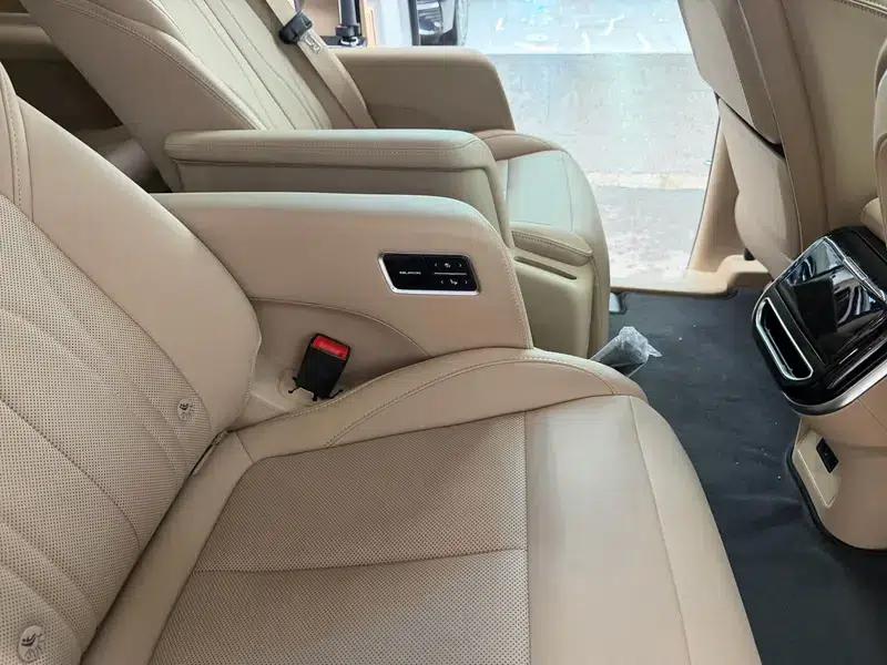 Buick GL8 PHEV 2025 Land Cruiser 1.5T Premium Edition — миниатюра 21