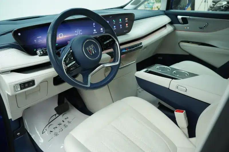 Buick GL8 PHEV 2024 Luxury Edition 1.5T 6-seat Luxury Version — миниатюра 19