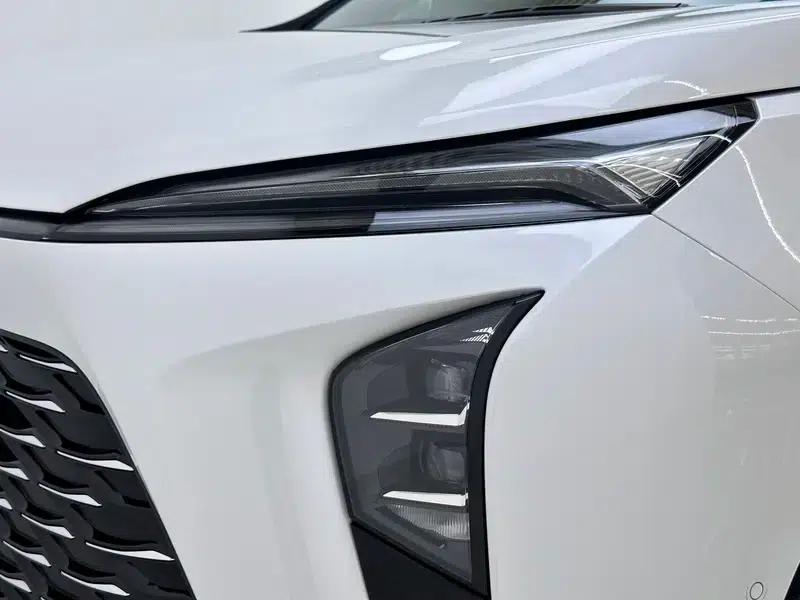 Buick GL8 PHEV 2024 Luxury Edition 1.5T 6-seat Luxury Version — миниатюра 12