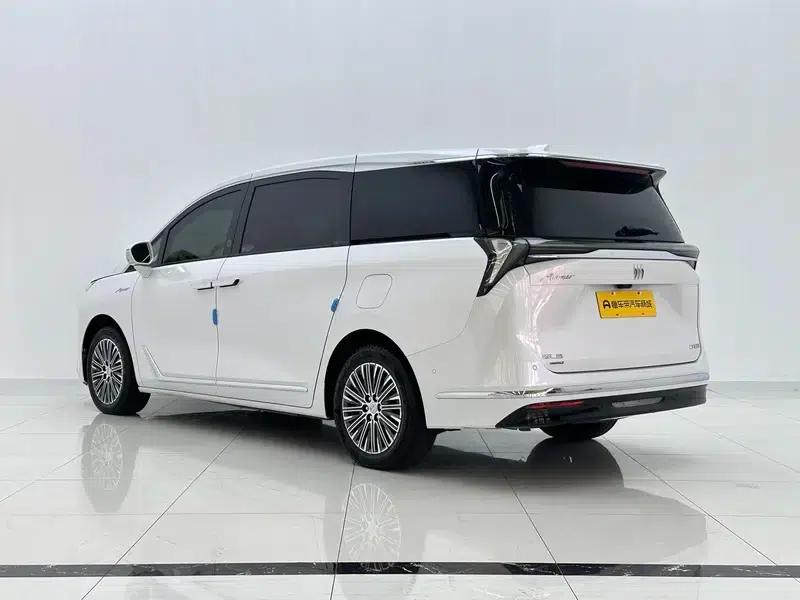 Buick GL8 PHEV 2024 Luxury Edition 1.5T 6-seat Luxury Version — миниатюра 5