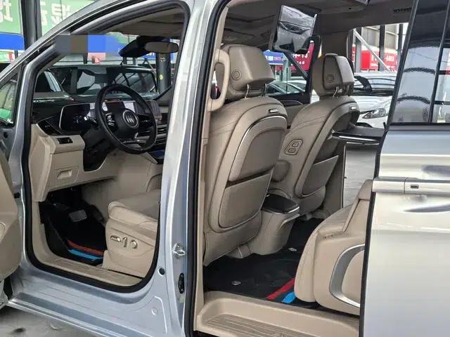 Buick GL8 PHEV 2025 Land Cruiser 1.5T Premium Edition — миниатюра 14