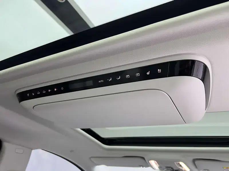 Buick GL8 PHEV 2024 Luxury 1.5T Premium Edition — миниатюра 26