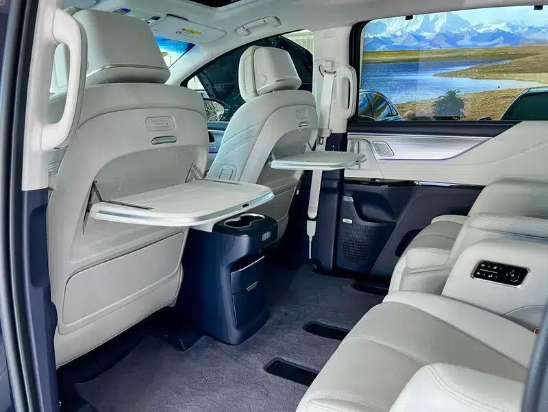 Buick GL8 PHEV 2026 Luxury Edition 1.5T — миниатюра 26