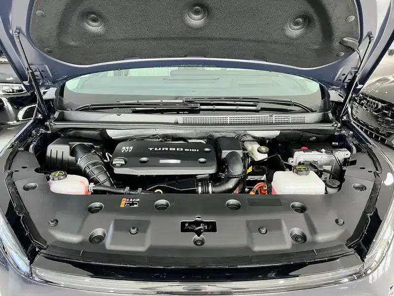 Buick GL8 PHEV 2026 Luxury Edition 1.5T — миниатюра 5