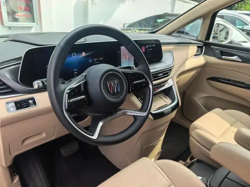 Buick GL8 PHEV 2025 Land Cruiser 1.5T Premium Edition — миниатюра 7