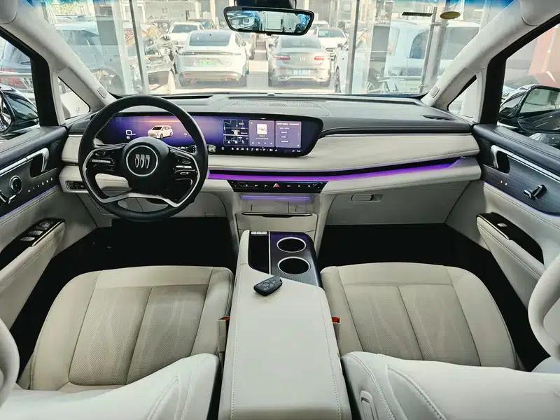 Buick GL8 PHEV 2024 Luxury 1.5T 7-Seat Edition — миниатюра 9