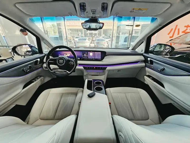 Buick GL8 PHEV 2024 Luxury 1.5T 7-Seat Edition — миниатюра 10