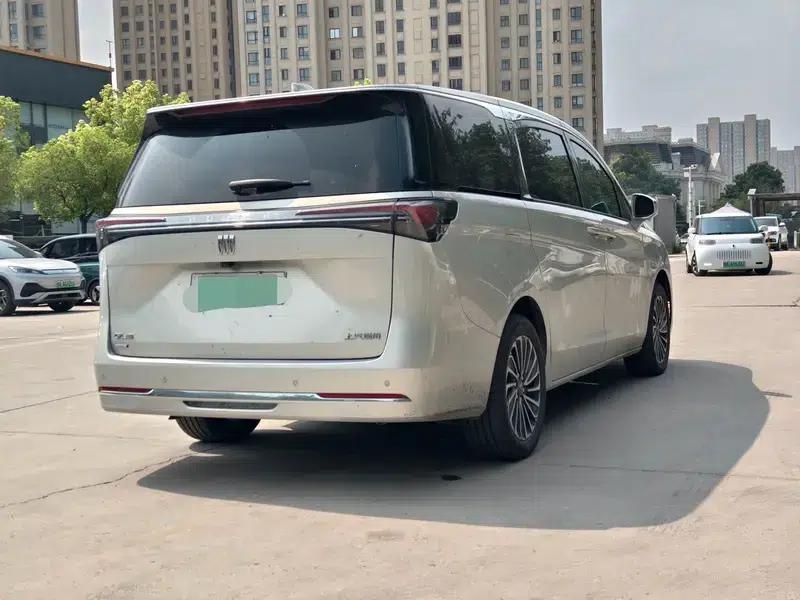 Buick GL8 PHEV 2025 Land Cruiser 1.5T Premium Edition — миниатюра 6