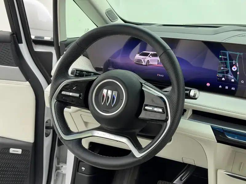 Buick GL8 PHEV 2024 Luxury 1.5T Premium Edition — миниатюра 17