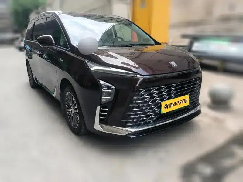 Buick GL8 PHEV 2024 Luxury 1.5T 7-Seat Edition — миниатюра 3
