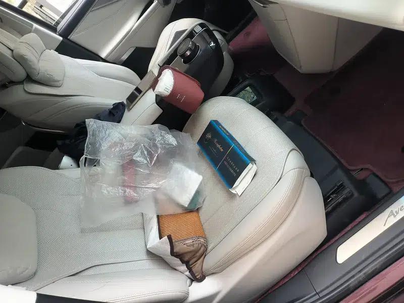 Buick GL8 PHEV 2024 Luxury 1.5T 7-Seat Edition — миниатюра 8