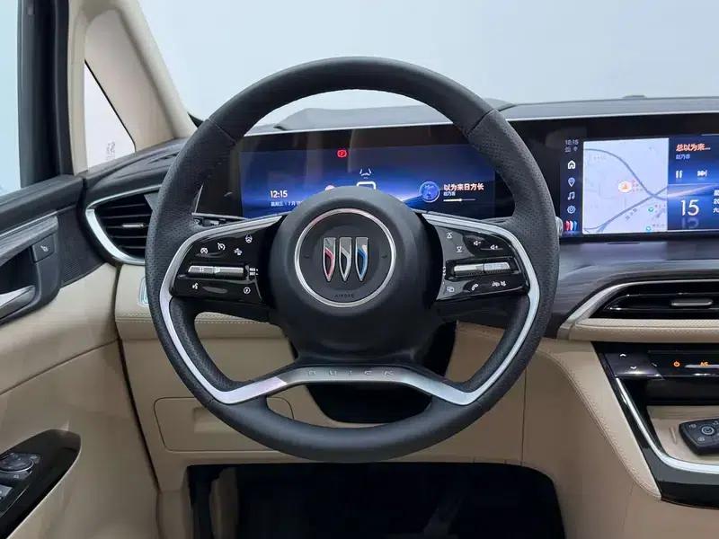 Buick GL8 PHEV 2025 Land Cruiser 1.5T Premium Edition — миниатюра 20