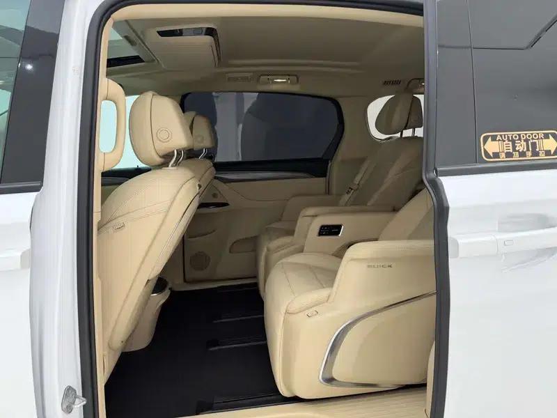 Buick GL8 PHEV 2025 Land Cruiser 1.5T Premium Edition — миниатюра 22