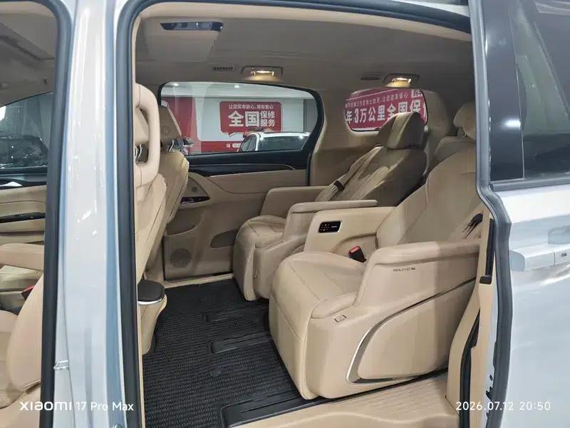 Buick GL8 PHEV 2025 Land Cruiser 1.5T Premium Edition — миниатюра 16
