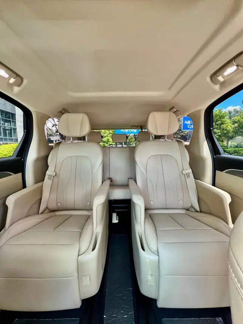 Buick GL8 PHEV 2025 Land Cruiser 1.5T Premium Edition — миниатюра 16