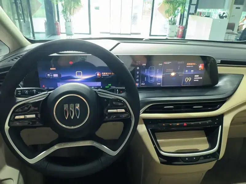 Buick GL8 PHEV 2025 Land Cruiser 1.5T First Enjoy Edition — миниатюра 11