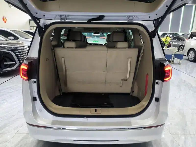 Buick GL8 PHEV 2025 Land Cruiser 1.5T First Enjoy Edition — миниатюра 15