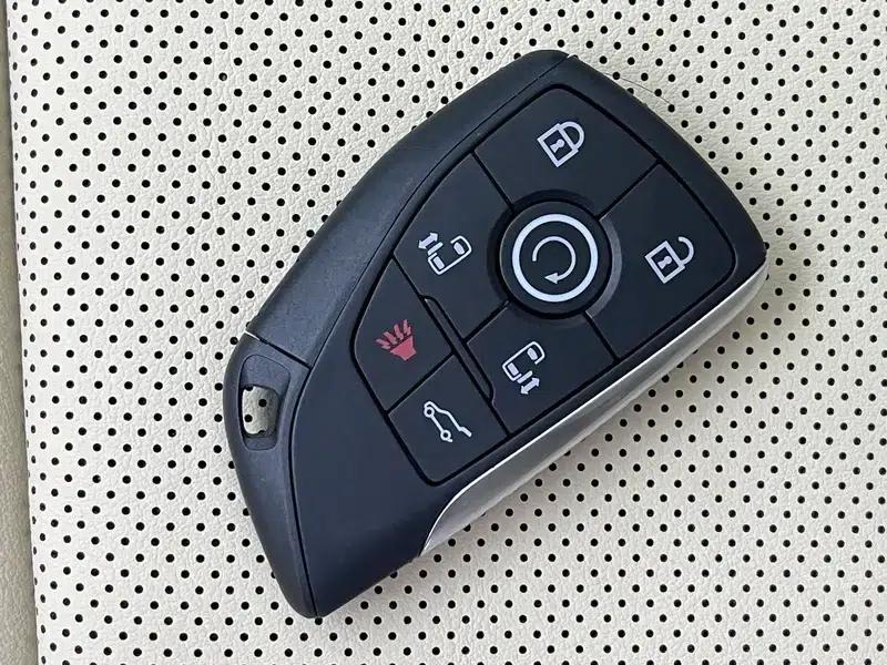 Buick GL8 PHEV 2025 Land Cruiser 1.5T Premium Edition — миниатюра 11
