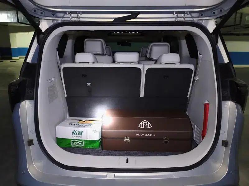 Buick GL8 PHEV 2024 Luxury 1.5T Premium Edition — миниатюра 21