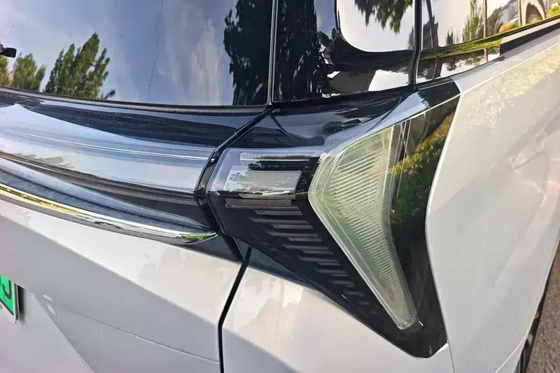 Buick GL8 PHEV 2026 Luxury 1.5T Smart Edition — миниатюра 9