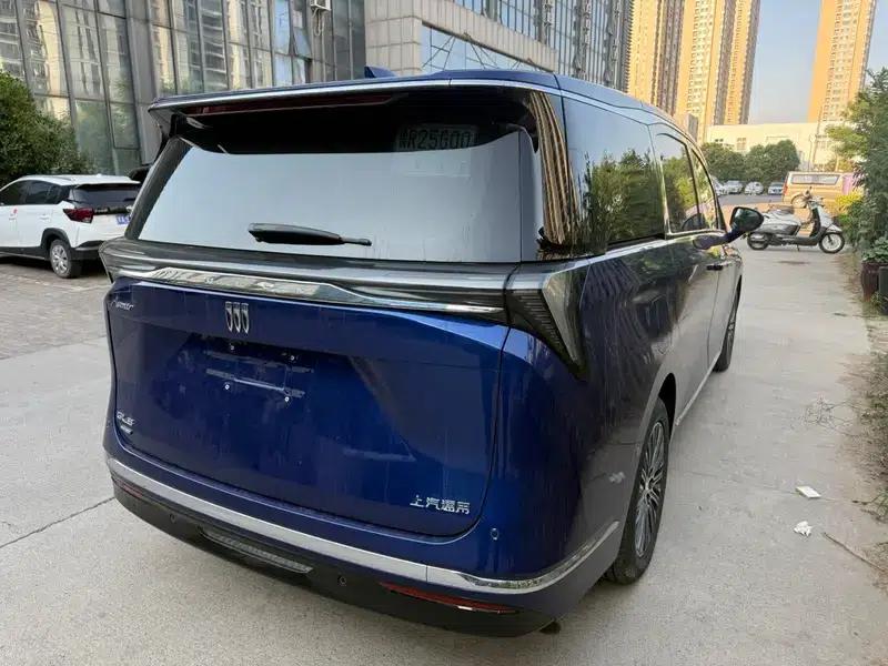 Buick GL8 PHEV 2024 Luxury Edition 1.5T 6-seat Luxury Version — миниатюра 6
