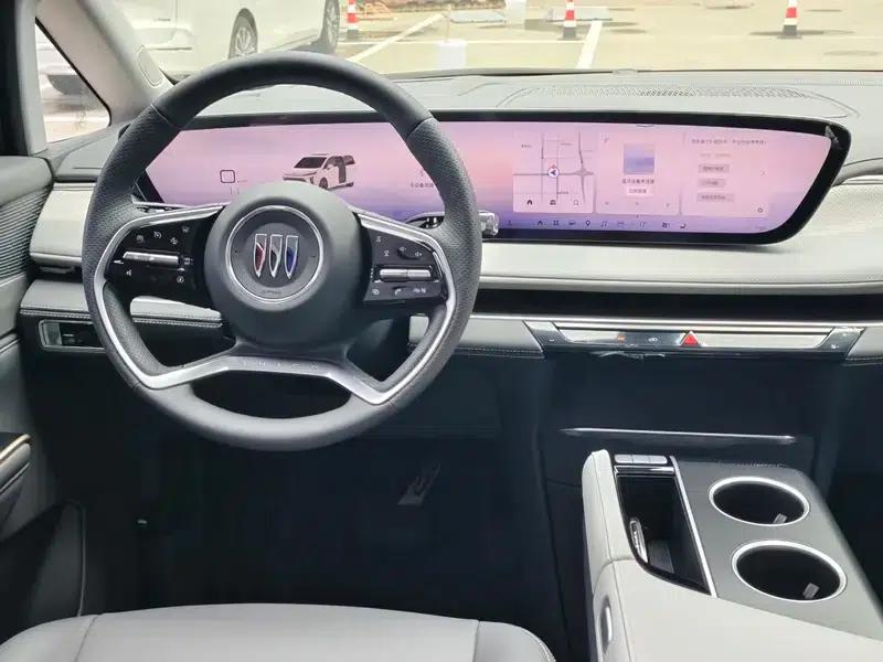 Buick GL8 PHEV 2026 Luxury 1.5T Smart Edition — миниатюра 12