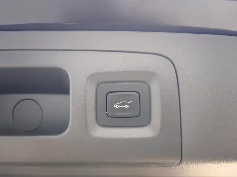 Buick GL8 PHEV 2026 Luxury 1.5T Smart Edition — миниатюра 9