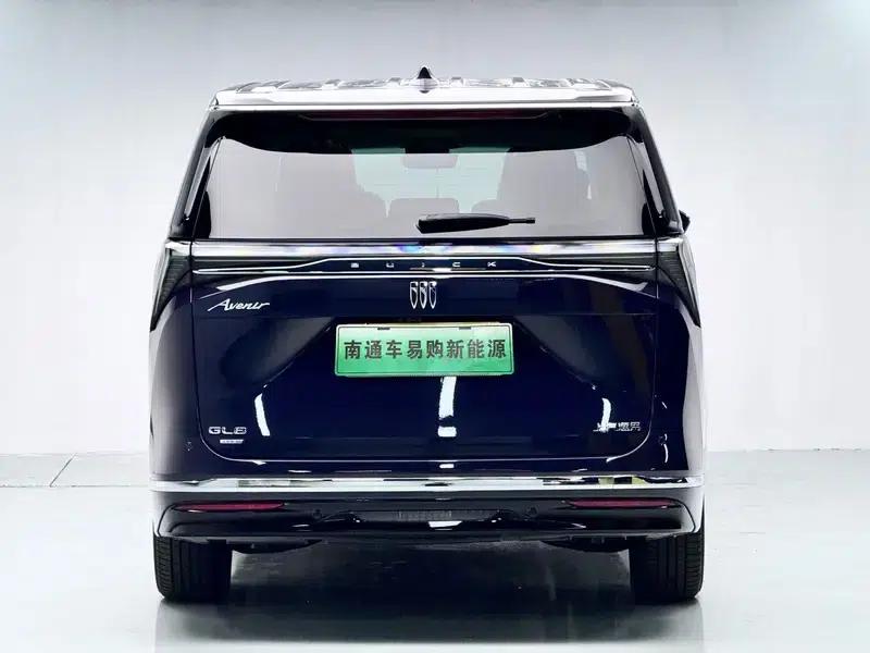 Buick GL8 PHEV 2026 Luxury Edition 1.5T — миниатюра 6