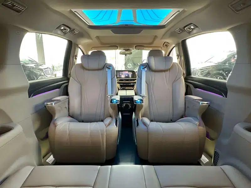 Buick GL8 PHEV 2025 Land Cruiser 1.5T First Enjoy Edition — миниатюра 15
