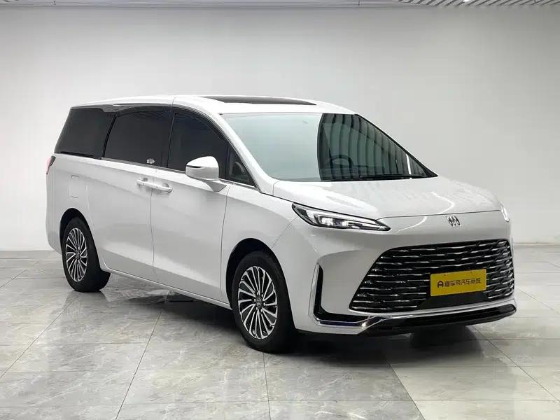 Buick GL8 PHEV 2025 Land Cruiser 1.5T First Enjoy Edition — миниатюра 3