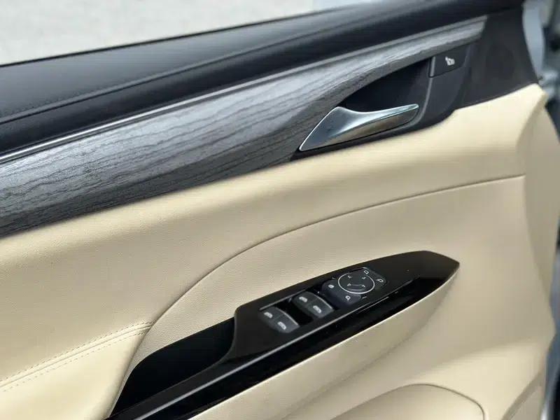 Buick GL8 PHEV 2025 Land Cruiser 1.5T Smart Edition — миниатюра 18