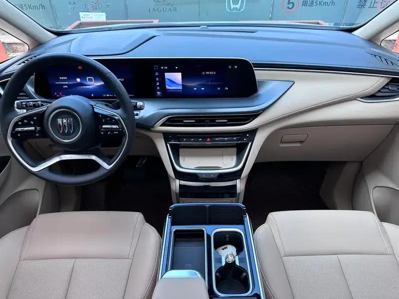 Buick GL8 PHEV 2025 Land Cruiser 1.5T Premium Edition — миниатюра 13