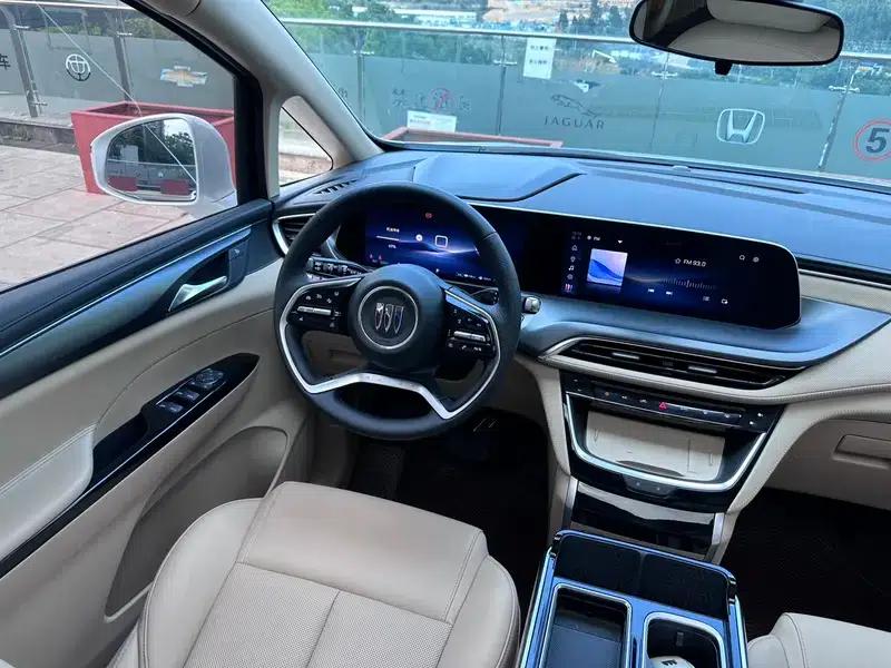 Buick GL8 PHEV 2025 Land Cruiser 1.5T Premium Edition — миниатюра 15
