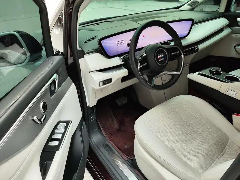Buick GL8 PHEV 2024 Luxury 1.5T Premium Edition — миниатюра 25