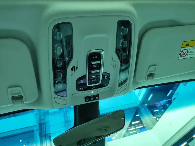 Buick GL8 PHEV 2024 Luxury 1.5T Premium Edition — миниатюра 8