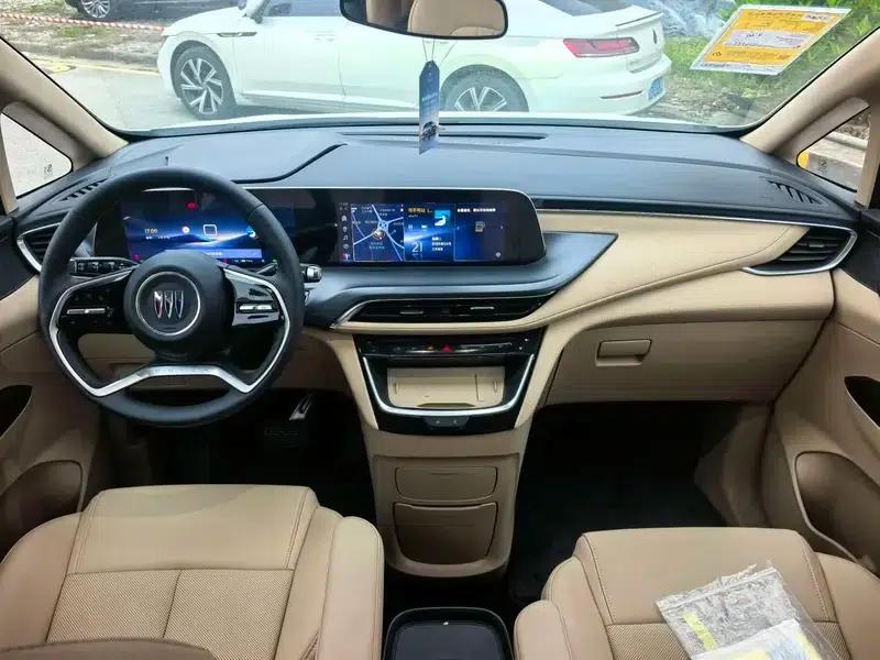 Buick GL8 PHEV 2025 Land Cruiser 1.5T Premium Edition — миниатюра 12