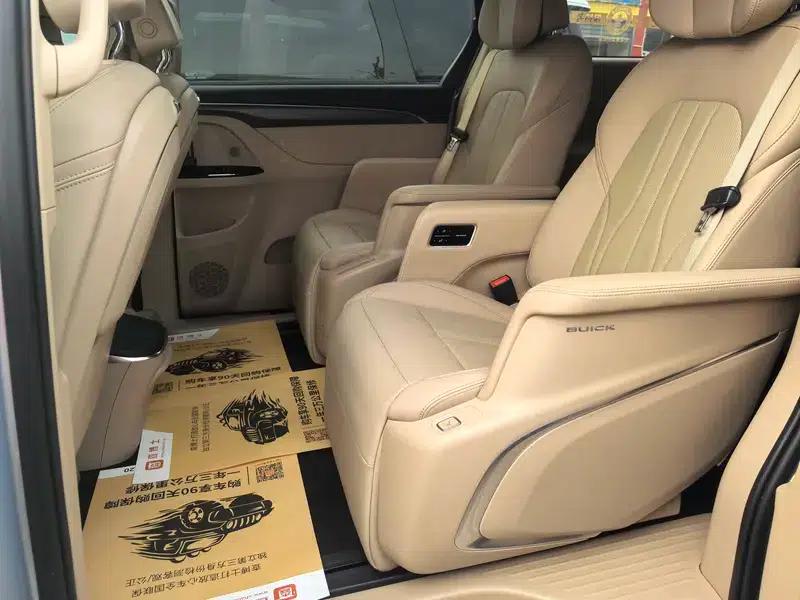 Buick GL8 PHEV 2025 Land Cruiser 1.5T Premium Edition — миниатюра 16