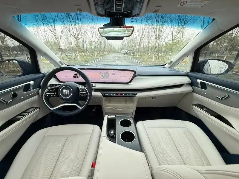 Buick GL8 PHEV 2024 Luxury Edition 1.5T 6-seat Luxury Version — миниатюра 13