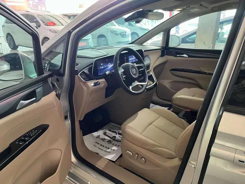 Buick GL8 PHEV 2025 Land Cruiser 1.5T Premium Edition — миниатюра 9