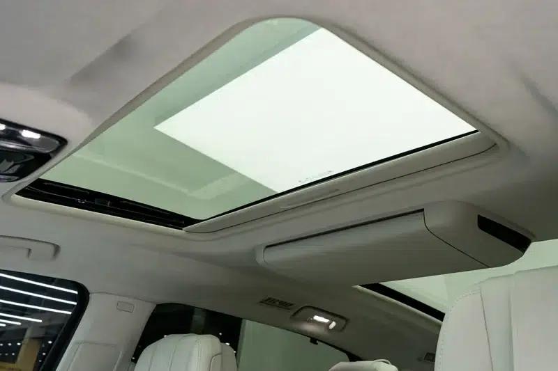 Buick GL8 PHEV 2024 Luxury Edition 1.5T 6-seat Luxury Version — миниатюра 19
