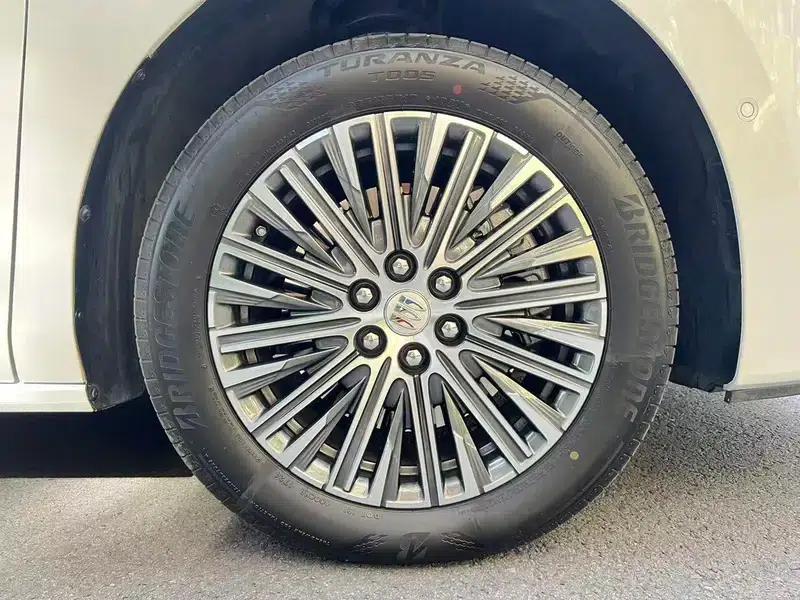 Buick GL8 PHEV 2024 Luxury 1.5T 7-Seat Edition — миниатюра 4