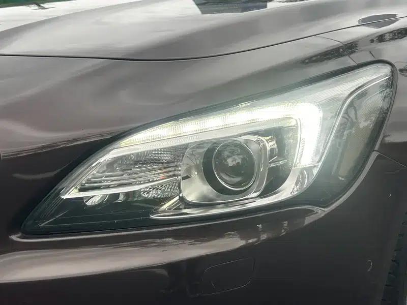 Buick LaCrosse 2016 Facelift 28T Elite — миниатюра 8