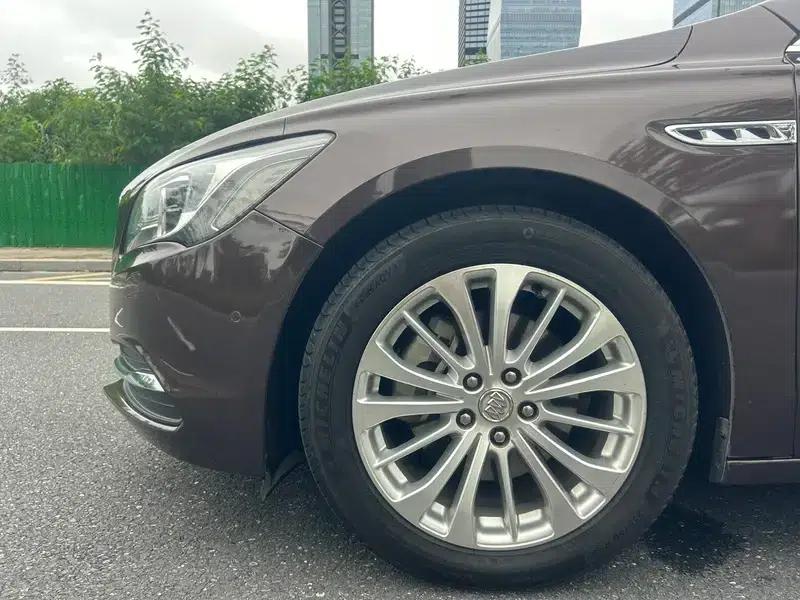 Buick LaCrosse 2016 Facelift 28T Elite — миниатюра 10