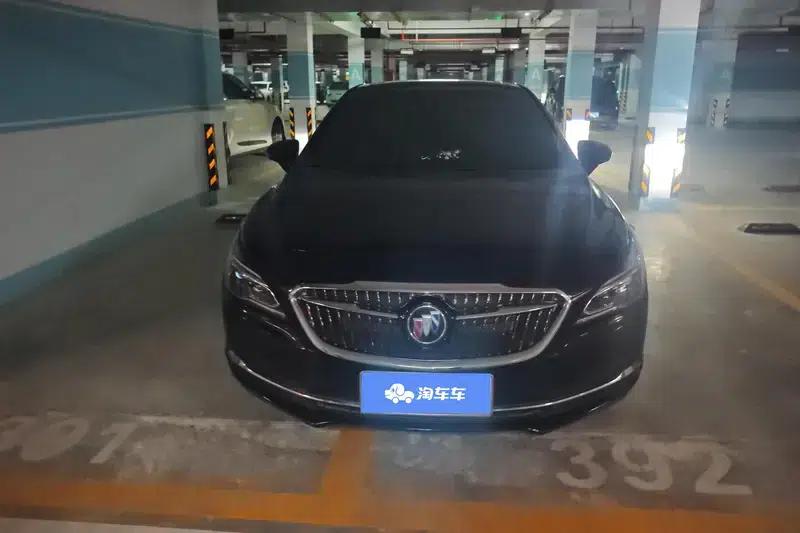 Buick LaCrosse 2018 28T Avenir — миниатюра 2
