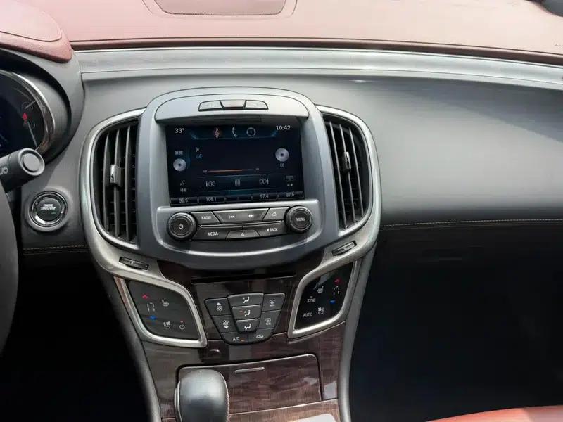 Buick LaCrosse 2013 2.0T SIDI Smart Flagship Edition — миниатюра 13