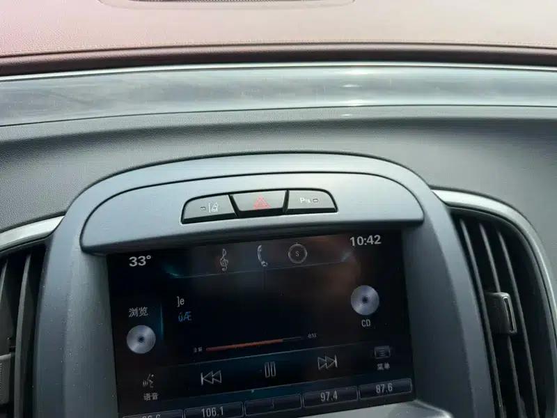 Buick LaCrosse 2013 2.0T SIDI Smart Flagship Edition — миниатюра 9