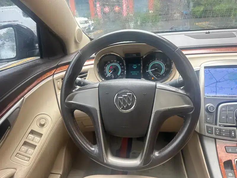 Buick LaCrosse 2011 2.4L SIDI Comfort Sunroof Edition — миниатюра 15